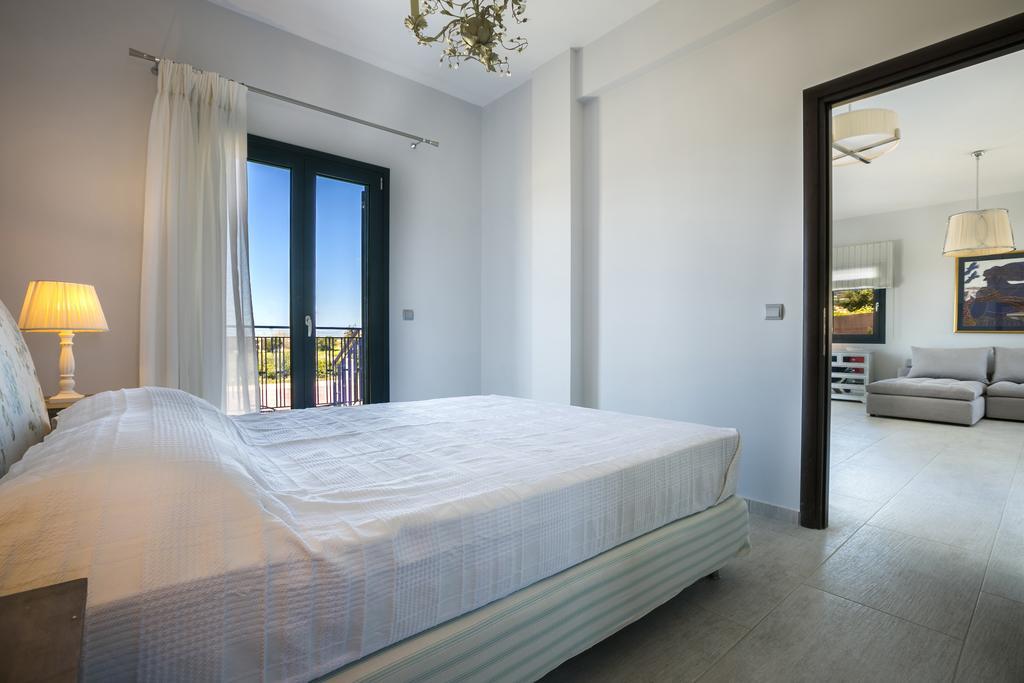 Seirios Luxury Villa Svoronata Luaran gambar